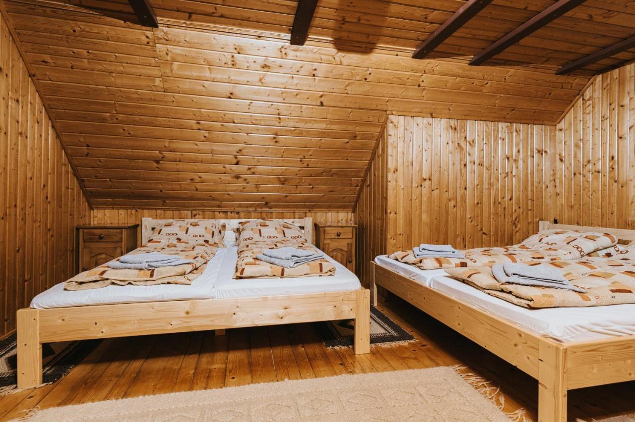 Sugopatak Kulcsoshaz Villa Извоаре Екстериор снимка