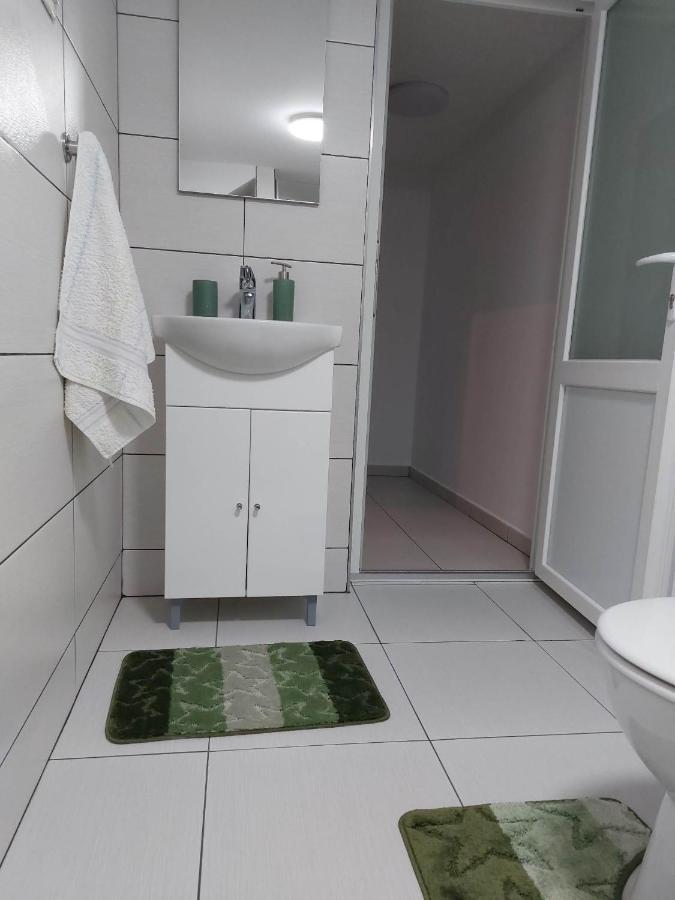 Sugopatak Kulcsoshaz Villa Извоаре Екстериор снимка